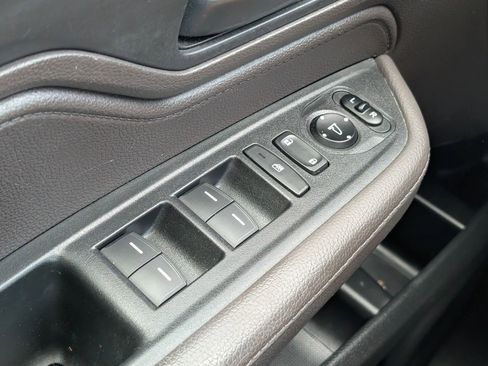 Used 2018 Honda Odyssey EX-L image 19