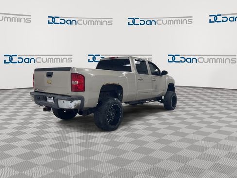 Used 2008 Chevrolet Silverado 2500 LTZ w/ Suspension Package, Off-Road image 8
