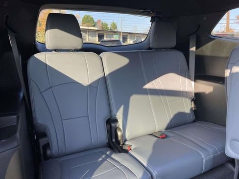Certified 2023 Buick Enclave Premium w/ Experience Buick Package image 15
