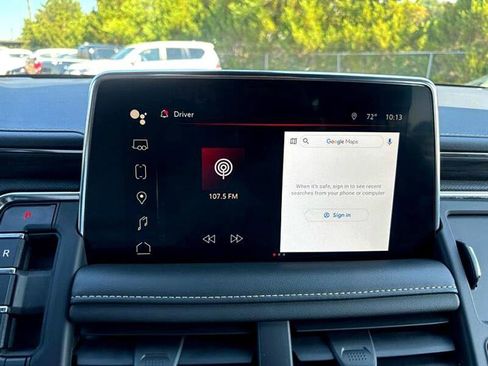 Used 2022 GMC Yukon SLT w/ SLT Luxury Package image 25