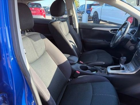 Used 2015 Nissan Sentra SR w/ Navigation Package FWD image 11