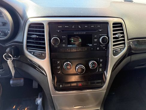 Used 2013 Jeep Grand Cherokee Laredo RWD image 13