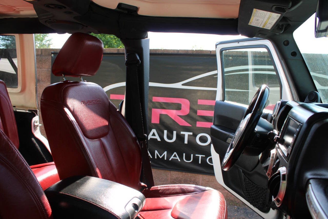 Used 2013 Jeep Wrangler Unlimited Rubicon AWD/4WD image 9