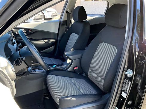 Used 2020 Hyundai Kona SEL Plus image 8