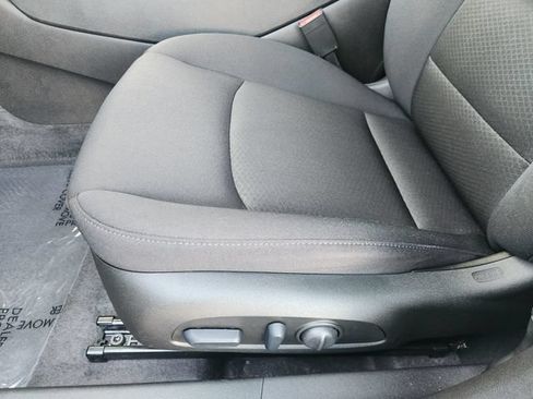 Used 2025 Chevrolet Malibu RS FWD image 27