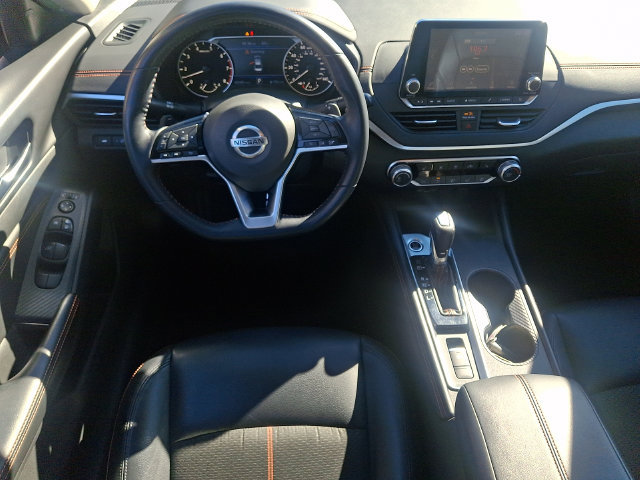 Used 2020 Nissan Altima 2.5 SR w/ Premium Package AWD/4WD image 11