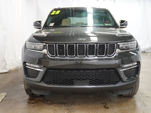 Used 2023 Jeep Grand Cherokee Limited AWD/4WD image 8