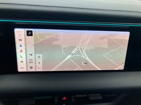 Used 2024 Porsche Macan 4 Electric image 25