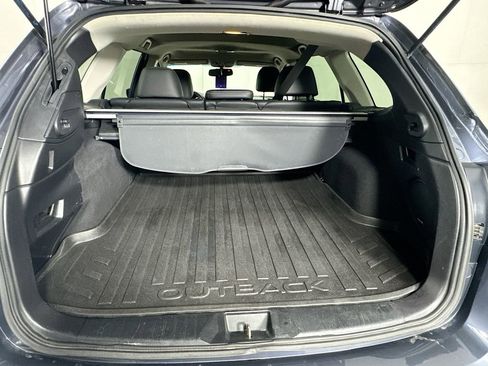 Used 2016 Subaru Outback 2.5i Limited image 31