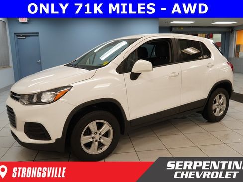 Used 2017 Chevrolet Trax LS w/ Fleet Convenience Package image 1