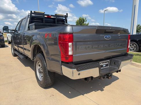 Used 2022 Ford F250 XLT w/ XLT Value Package AWD/4WD image 3