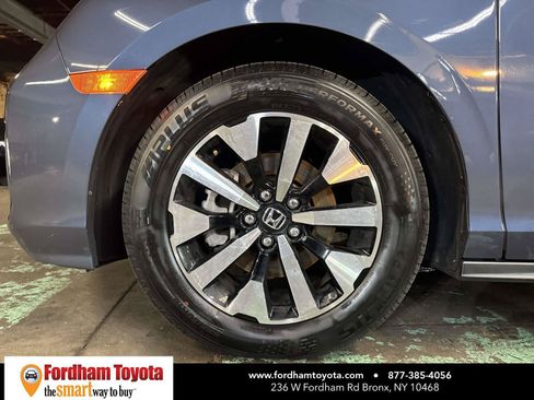 Used 2025 Honda Odyssey EX-L image 8
