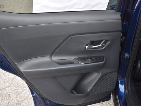 New 2026 Nissan Kicks SV w/ Interior Electronics Package FWD image 39