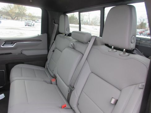 New 2026 GMC Sierra 1500 SLT w/ SLT Premium Plus Package image 15