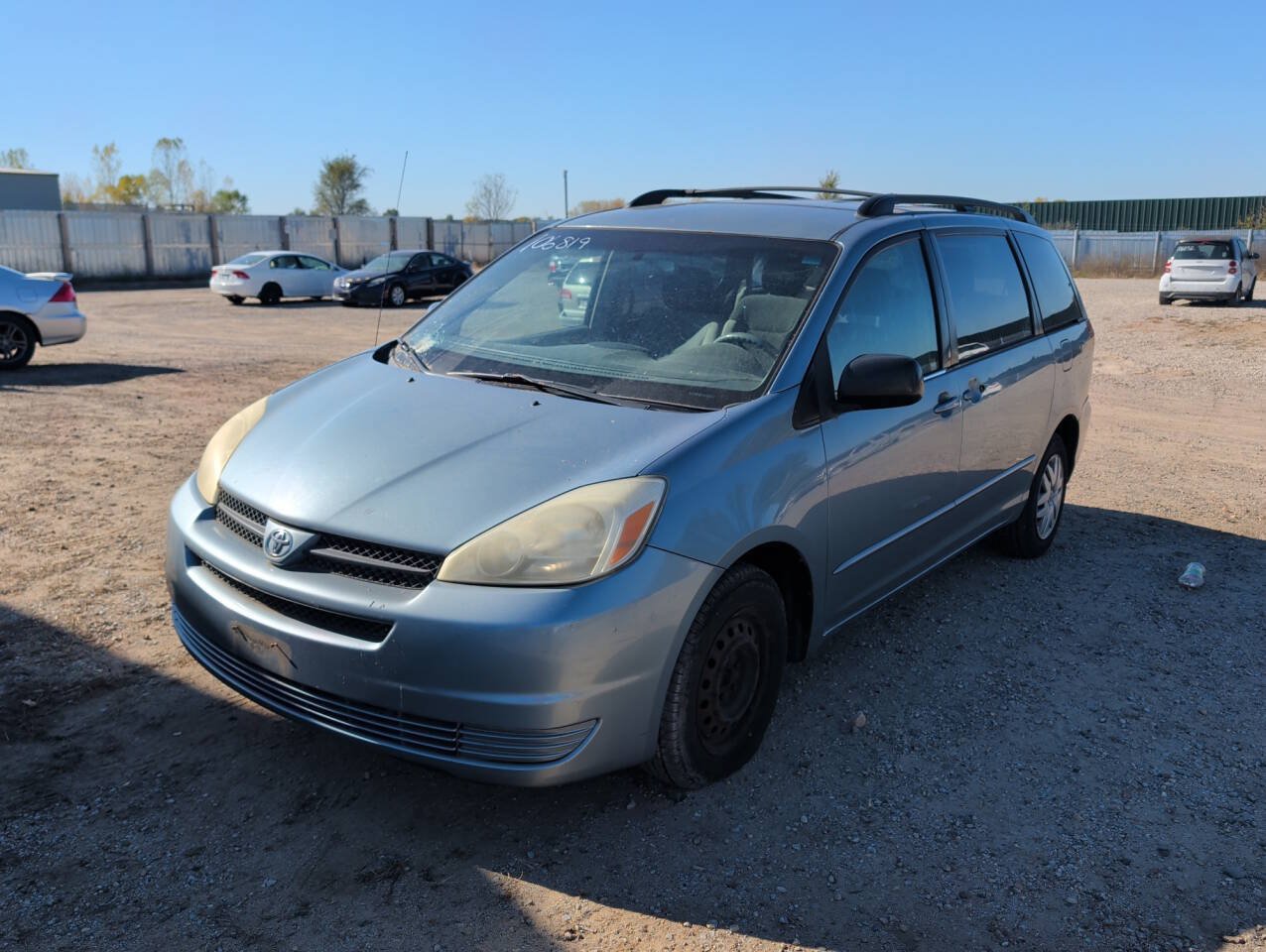 Used 2005 Toyota Sienna LE FWD image 1