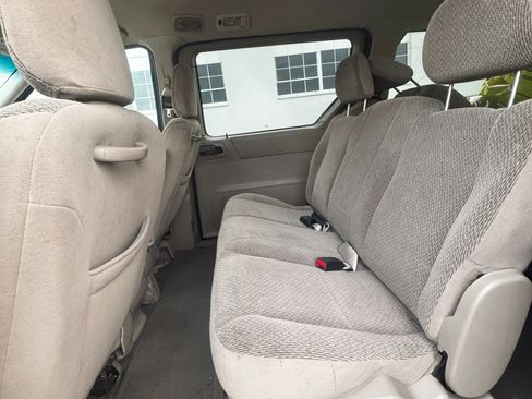 Used 2002 Ford Windstar SE Sport FWD image 13