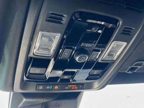 Used 2025 Cadillac Escalade Sport w/ Touring Package AWD/4WD image 16