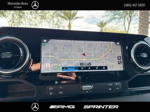 Used 2023 Mercedes-Benz Sprinter 2500 image 22