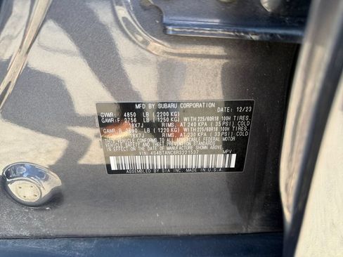 Used 2024 Subaru Outback Limited AWD/4WD image 31