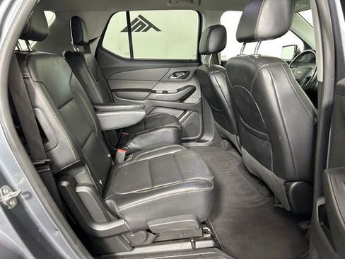 Used 2018 Chevrolet Traverse LT AWD/4WD image 16