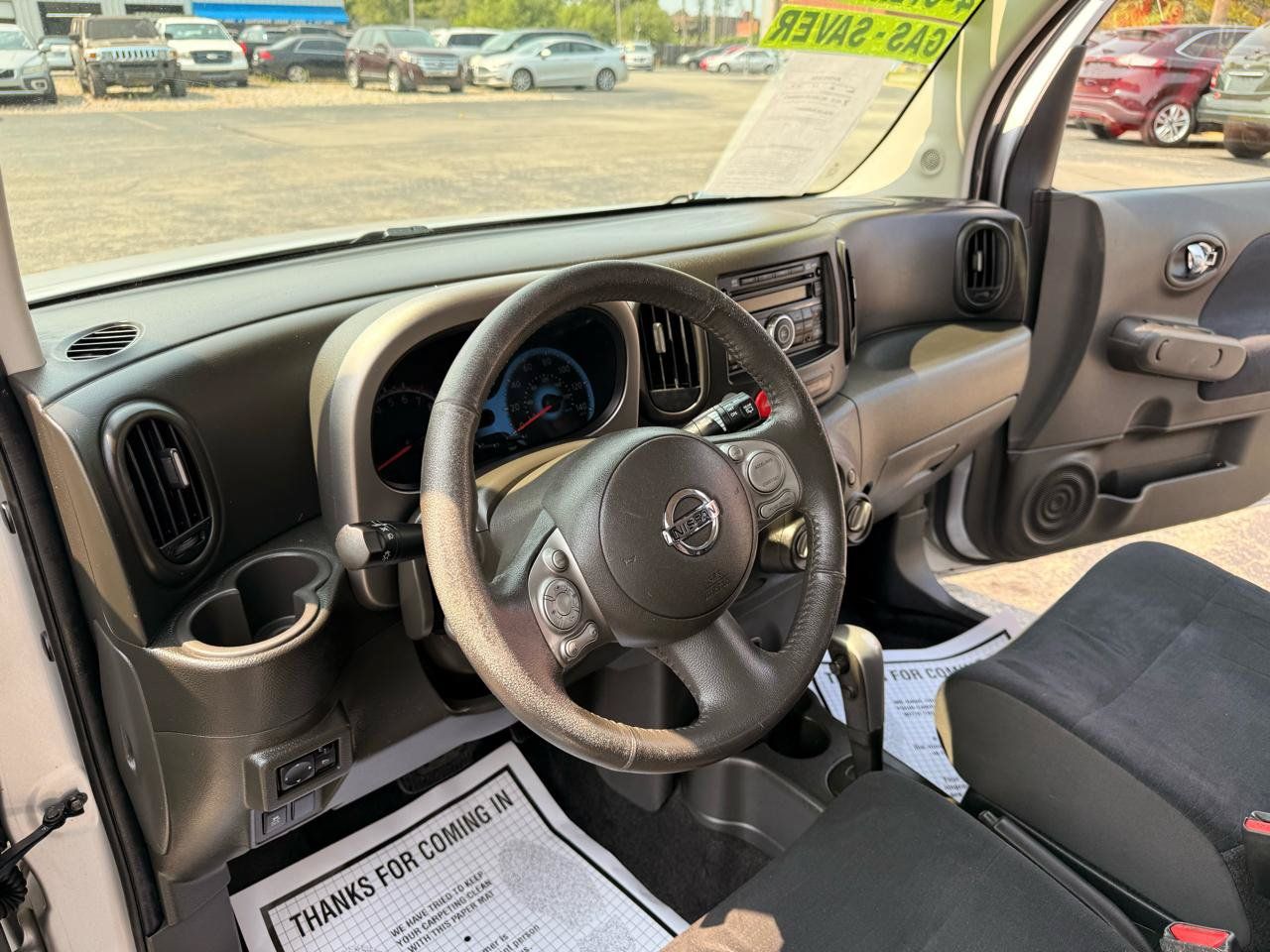 Used 2013 Nissan Cube 1.8 S w/ Interior Designer Pkg FWD image 9