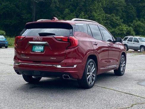 Used 2019 GMC Terrain Denali w/ Advanced Safety Package image 3