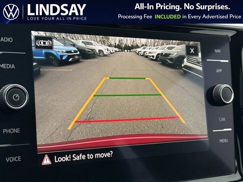 Used 2022 Volkswagen Atlas Cross Sport SEL image 15