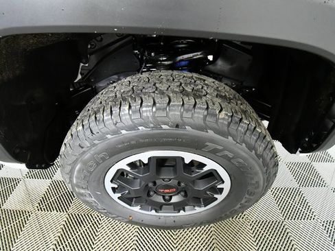 New 2026 Toyota Tacoma TRD Off-Road image 17