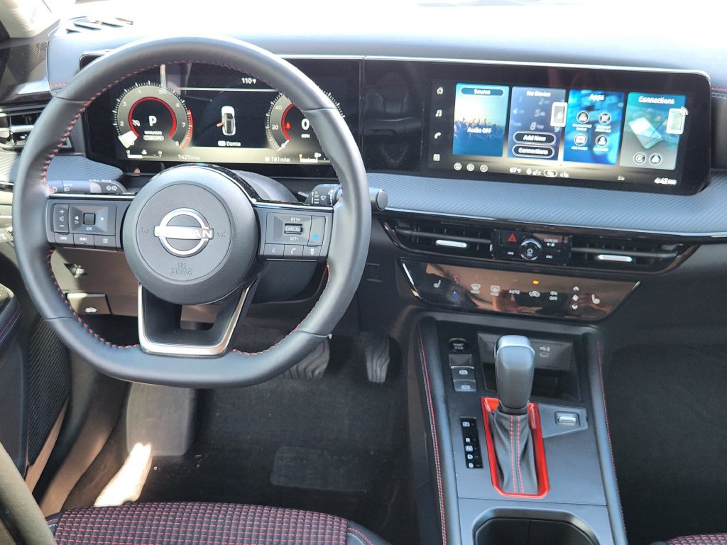Used 2026 Nissan Kicks SR w/ SR Premium Package FWD image 27