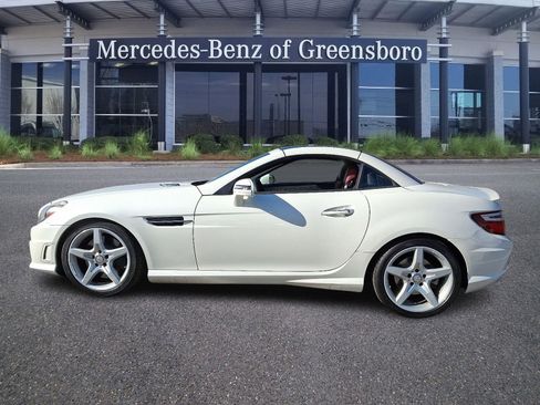 Certified 2016 Mercedes-Benz SLK 300 image 7