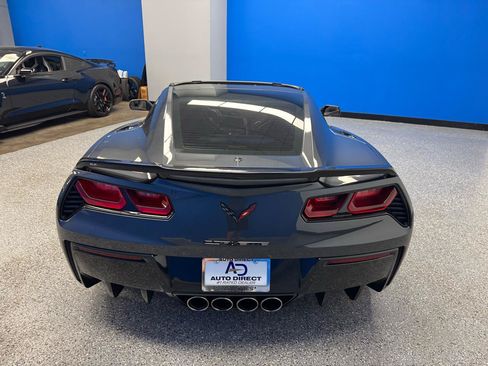 Used 2018 Chevrolet Corvette Stingray Coupe w/ Carbon Flash Badge Package RWD image 10