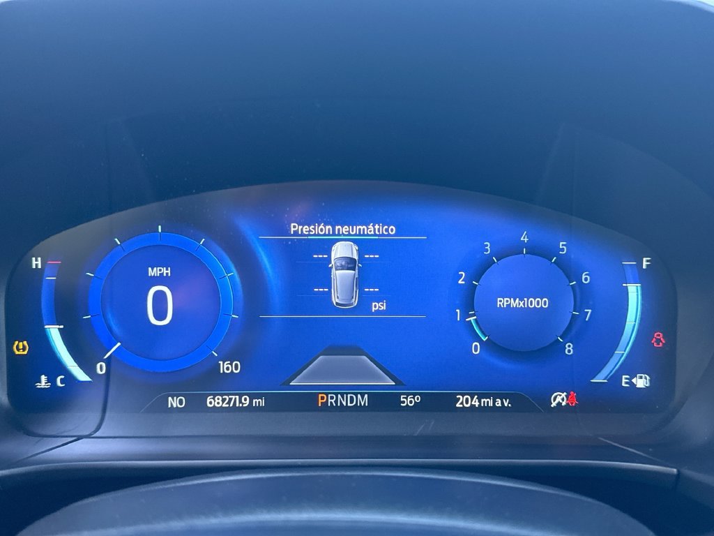 Used 2020 Ford Escape Titanium AWD/4WD image 10