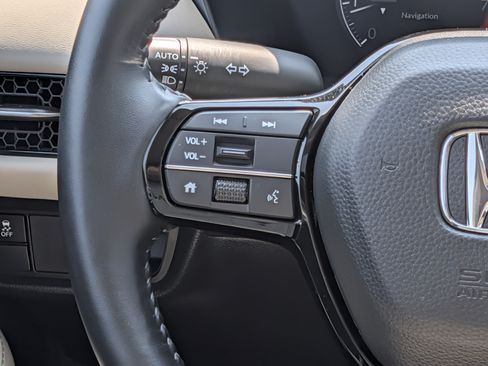 Used 2025 Honda HR-V EX-L image 26