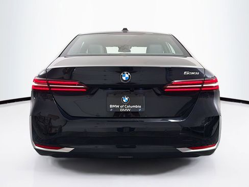 Used 2025 BMW 530i RWD image 6