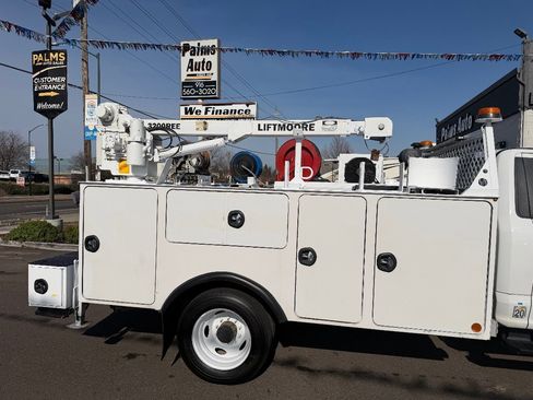 Used 2019 Ford F550 XLT image 13