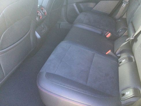 Used 2024 Chevrolet Blazer EV RS image 13