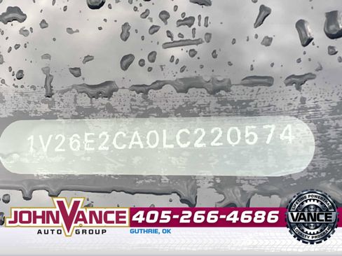 Used 2020 Volkswagen Atlas Cross Sport SE AWD/4WD image 12