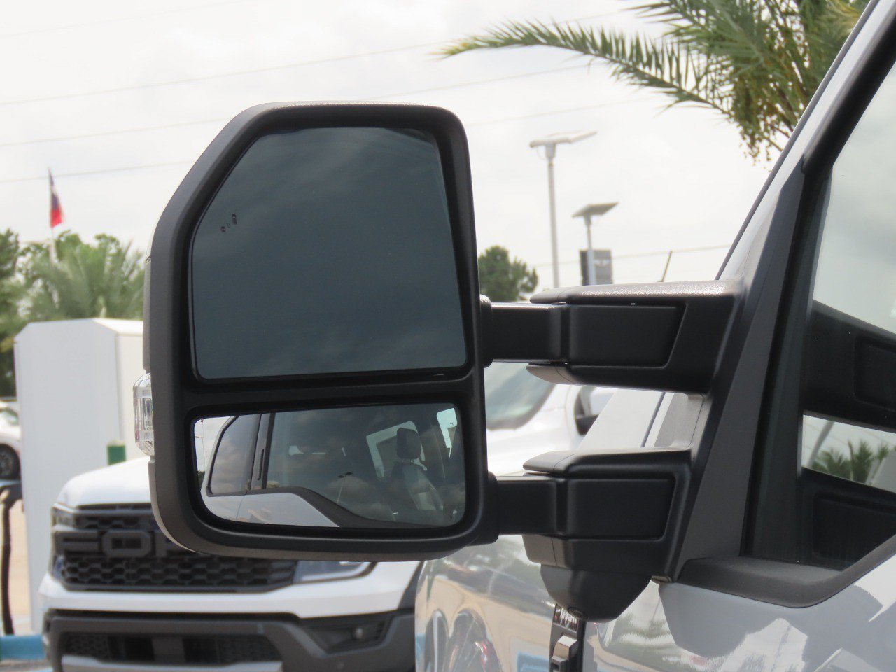 New 2026 Ford F350 Lariat w/ Black Appearance Package AWD/4WD image 18