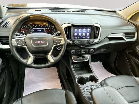 Used 2024 GMC Terrain SLT AWD/4WD image 23