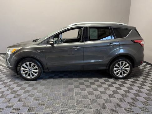 Used 2018 Ford Escape Titanium FWD image 6