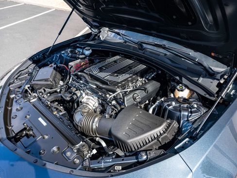 Used 2022 Chevrolet Camaro ZL1 RWD image 31