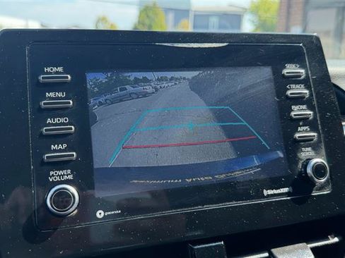 Used 2021 Toyota Camry SE Hybrid FWD image 40