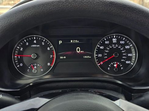 Used 2024 Kia Forte LXS image 21