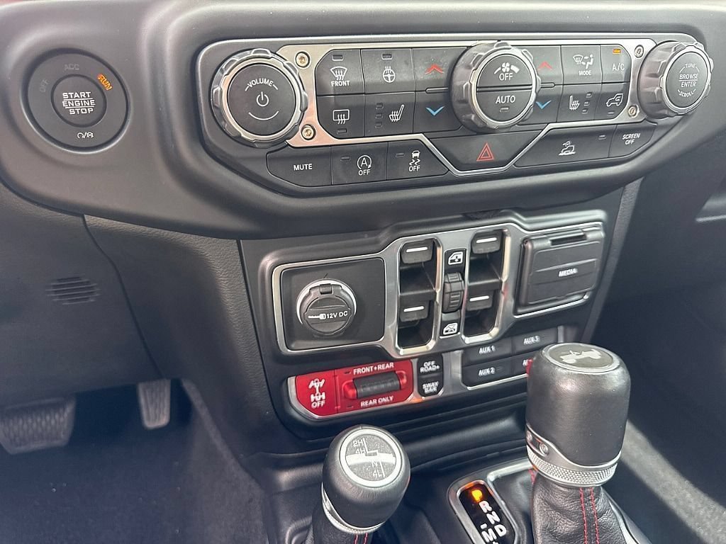 Used 2021 Jeep Wrangler Unlimited Rubicon AWD/4WD image 19
