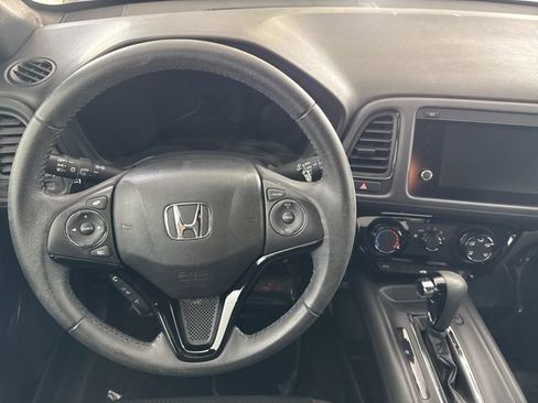 Certified 2022 Honda HR-V Sport image 35