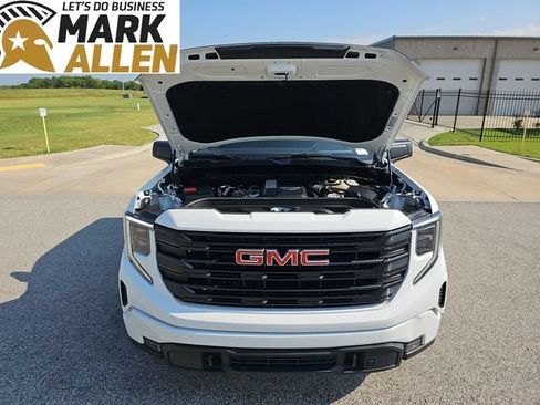 Used 2025 GMC Sierra 1500 Elevation AWD/4WD image 30