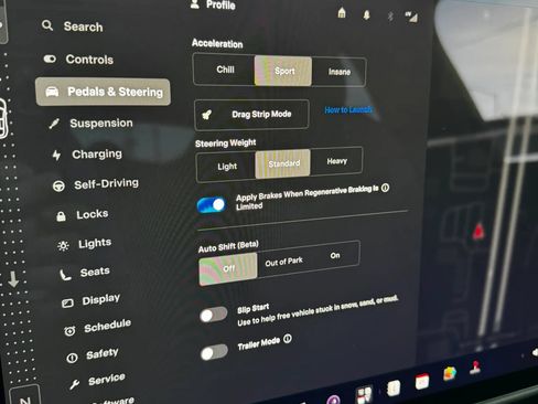 Used 2023 Tesla Model X AWD/4WD image 29