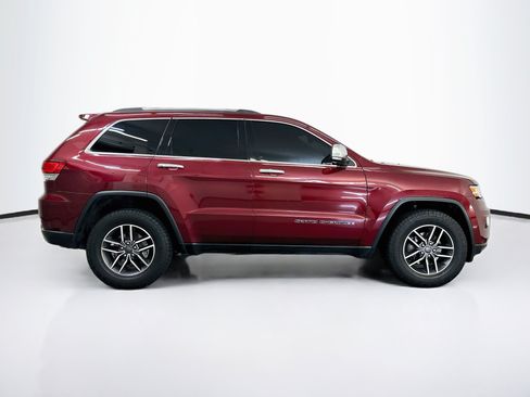 Used 2020 Jeep Grand Cherokee Limited AWD/4WD image 10