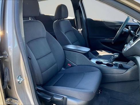 Used 2024 Chevrolet Malibu LT FWD image 27