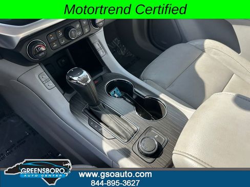 Used 2018 GMC Acadia SLT FWD image 35